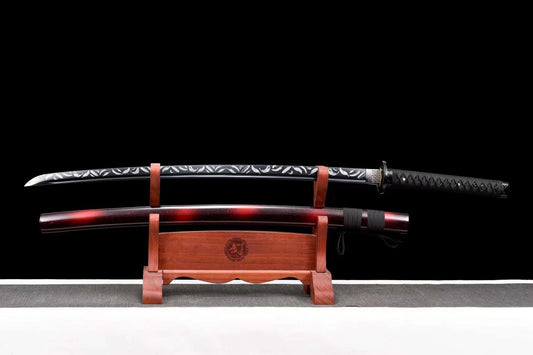 Katana à plumes écarlates